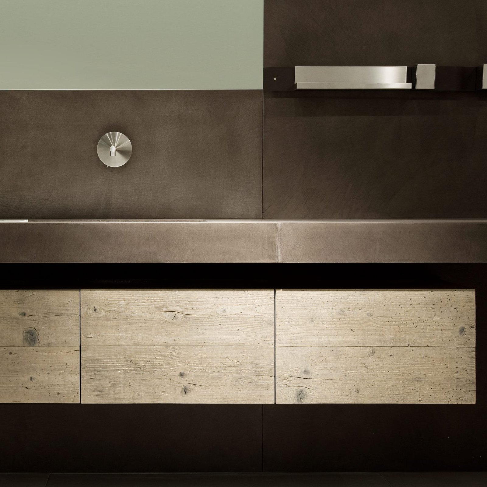 05_mobile door_ante reused_sotto top PrefinitiCemento tabacco