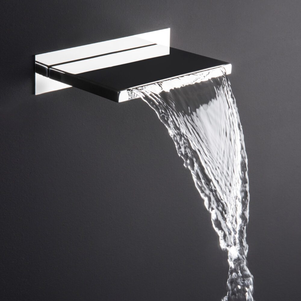 Luxury European waterfall bathtub spout by Rain Therapy