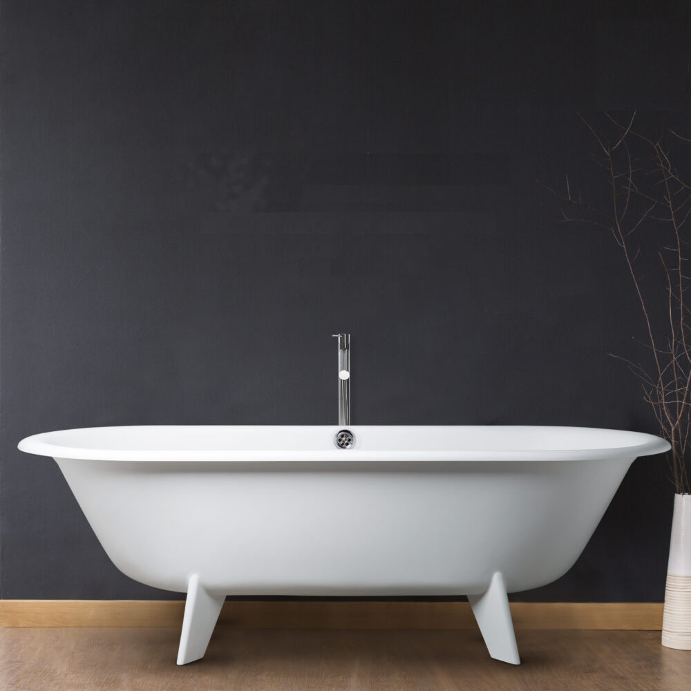 Retro Design Bathtub With Legs - AquaDesign